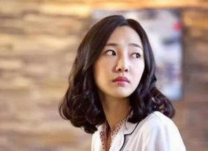 甘地舅慈善与生活揭秘 九儿舞蹈热潮与头条开店指南