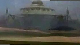 娱乐圈“吃瓜群众”热词解析与隐私争议引发话题讨论